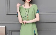 白色液体从下面流出来了